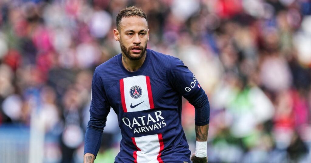 Neymar signing would revive Cristiano Ronaldo problem at Manchester United